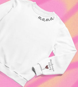 Mama Sweatshirt / Printed Mama Sweatshirt / Heart on Sleeve Sweatshirt / Mama Crewneck / Custom Mama Sweatshirt / Mama Shirt with Names